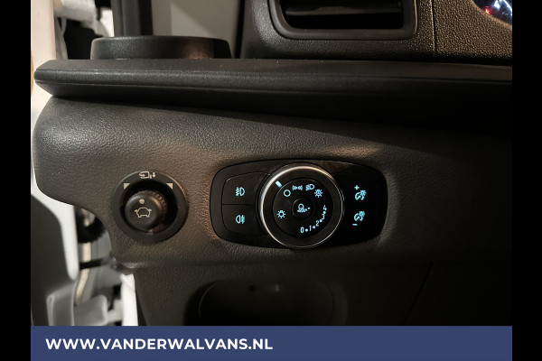 Ford Transit 2.0 TDCI 130pk L4H3 Euro6 Airco | Camera | Navigatie | Apple Carplay | Android Auto Cruisecontrol, Verwarmde voorruit, Stoelverwarming, Bijrijdersbank