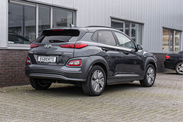 Hyundai Kona EV Style 64 kWh