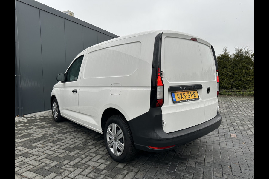 Volkswagen Caddy Cargo 2.0 TDI COMFORT / L1H1 / !! NIEUWSTAAT !! / 17.896 KM / CRUISE / AIRCO / APPLE CARPLAY / ANDROID AUTO