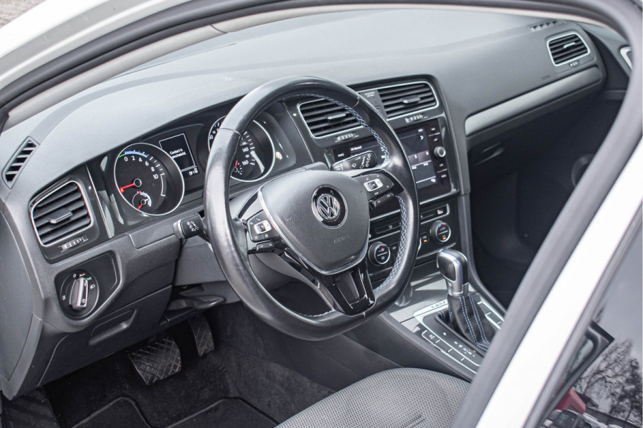 Volkswagen e-Golf | Apple CarPlay e-Golf