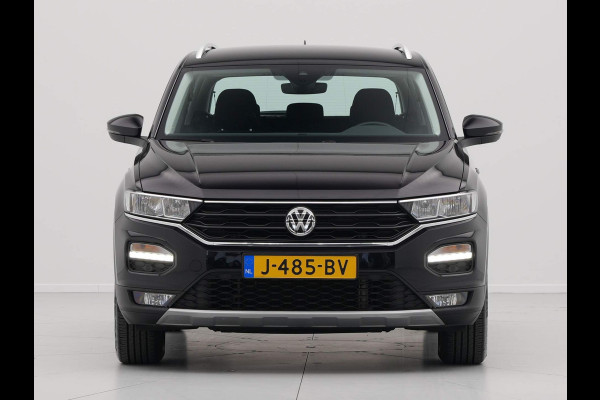 Volkswagen T-Roc 1.0 TSI 115pk Style Navigatie Pdc Airco Lm Velgen 270