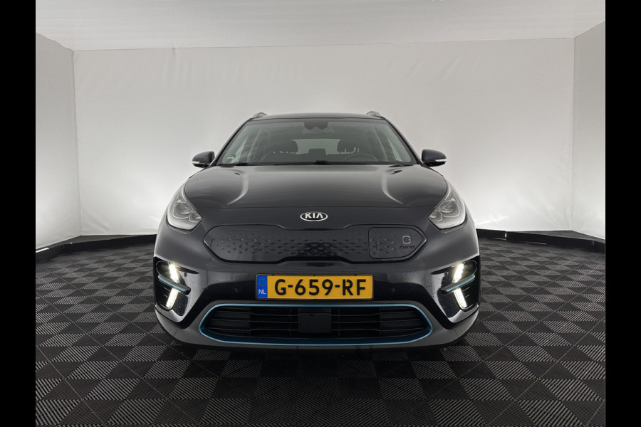 Kia e-Niro ExecutiveLine 64 kWh Aut. *FULL-LEATHER | JBL-AUDIO | FULL-LED | NAVI-FULLMAP | DAB | ADAPT.CRUISE | CAMERA | MEMORY-PACK | LANE-ASSIST | KEYLESS | DIGI-COCKPIT | SHIFT-PADDLES | COMFORT-SEATS | 17"ALU*