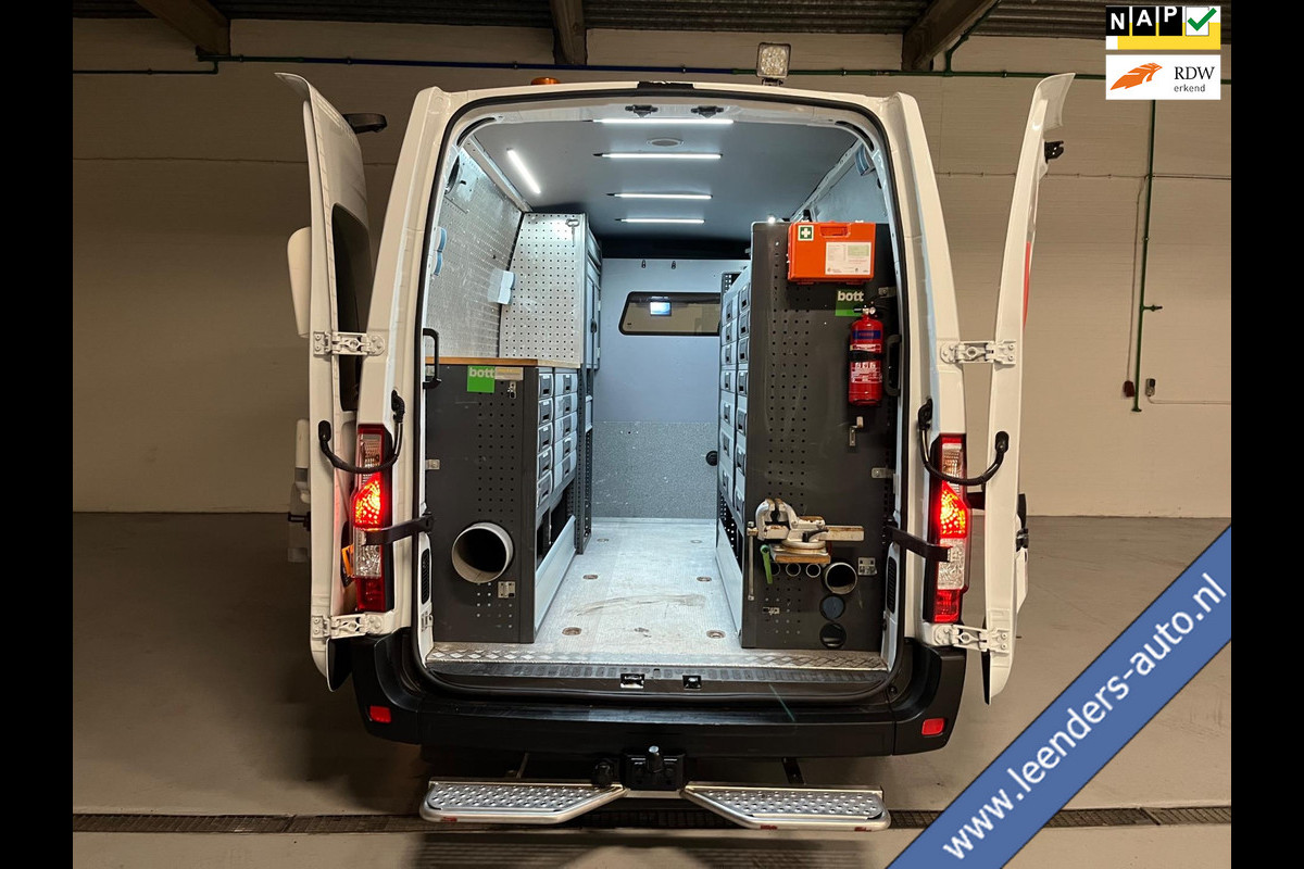 Renault Master SERVICEWAGEN T35 2.3 DCI 145PK EURO6 L2H2 VICTRON V230 BOTT INRICHTING AIRCO STANDKACHEL TREKHAAK RIJKLAARPRIJS!