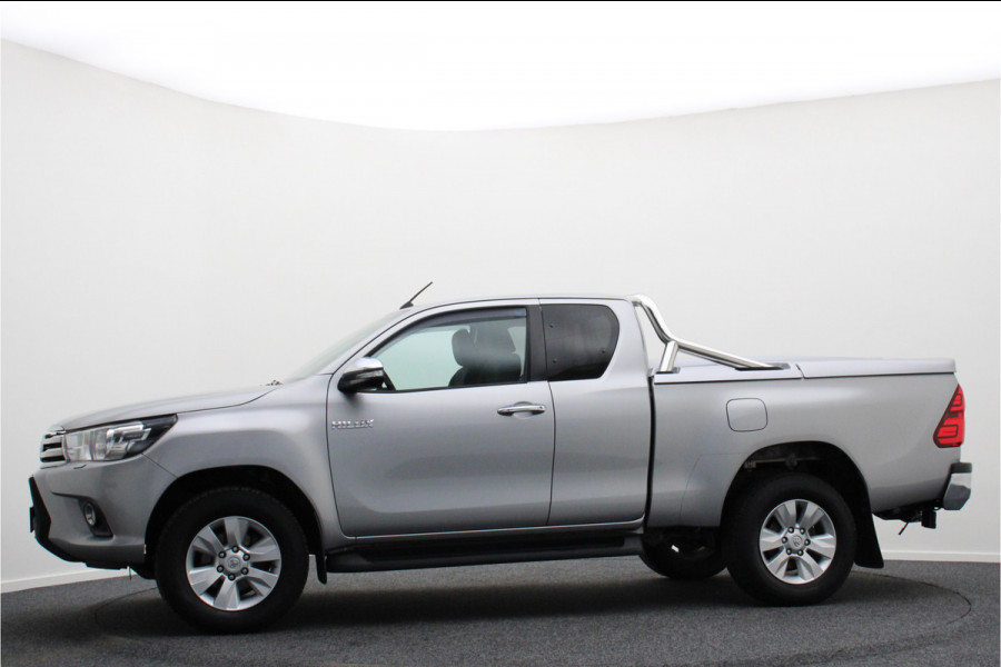 Toyota Hilux 2.4 D-4D-F Xtra Cab Professional Airco, Camera, Navigatie, Cruise, Treeplanken, 3500 KG Trekhaak, DAB