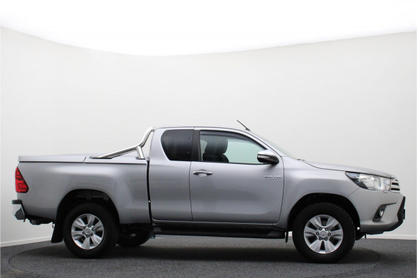 Toyota Hilux 2.4 D-4D-F Xtra Cab Professional Airco, Camera, Navigatie, Cruise, Treeplanken, 3500 KG Trekhaak, DAB