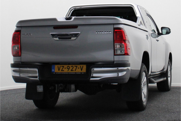 Toyota Hilux 2.4 D-4D-F Xtra Cab Professional Airco, Camera, Navigatie, Cruise, Treeplanken, 3500 KG Trekhaak, DAB