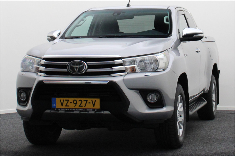 Toyota Hilux 2.4 D-4D-F Xtra Cab Professional Airco, Camera, Navigatie, Cruise, Treeplanken, 3500 KG Trekhaak, DAB