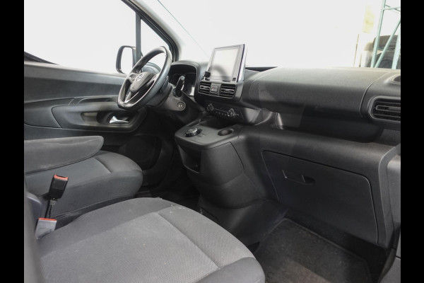 Opel Combo 1.5D L1H1 Edition Automaat | Navigatie | Apple Carplay/Android Auto | Airco | Bluetooth  | Parkeersensoren | Trekhaak | Dab | Cruise Control