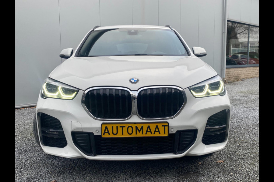 BMW XDr25e HIGH EXECUTIVE M SPORT XDr25e HIGH EXECUTIVE | Plug in Hybride| M SPORT |Sfeerver|Leder|Trekhaak| STOELVW | HUD|Camera