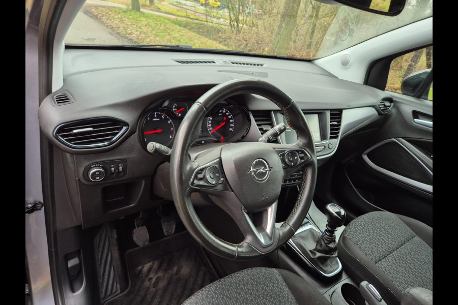 Opel Crossland 1.2 Turbo 110 pk . Camera . Airco . Apple carplay