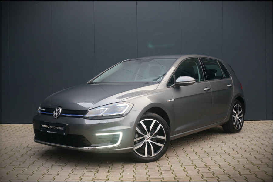 Volkswagen e-Golf E-DITION | Virtual | Camera | Keyless | Warmtepomp | NAP | Stoelverwarming | LED | BTW | Adaptive Cruise Control | LM. Velgen | Climate Control | Navigatie | PDC |