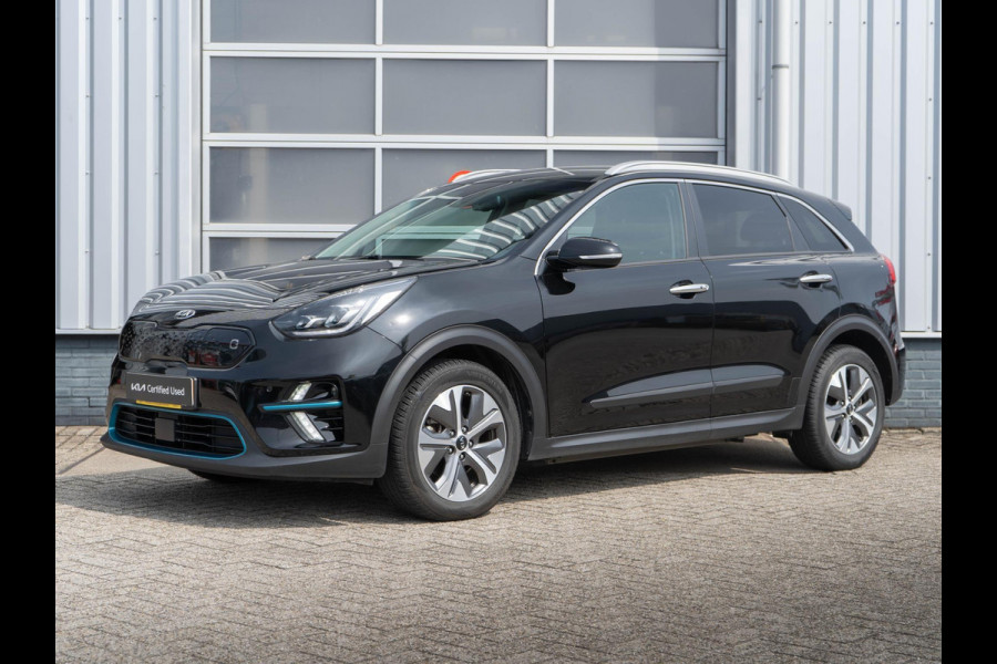 Kia e-Niro ExecutiveLine 64 kWh LED| Stoelverwarming | Climate control | Navigatie| Keyless entry |