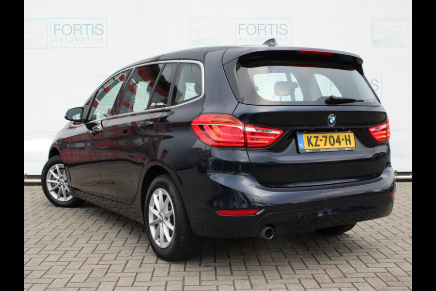 BMW 2 Serie Gran Tourer 218i Centennial High Executive NL AUTO | LEDER | PD VOOR ACHTER | STOELVERW | HEAD UP!