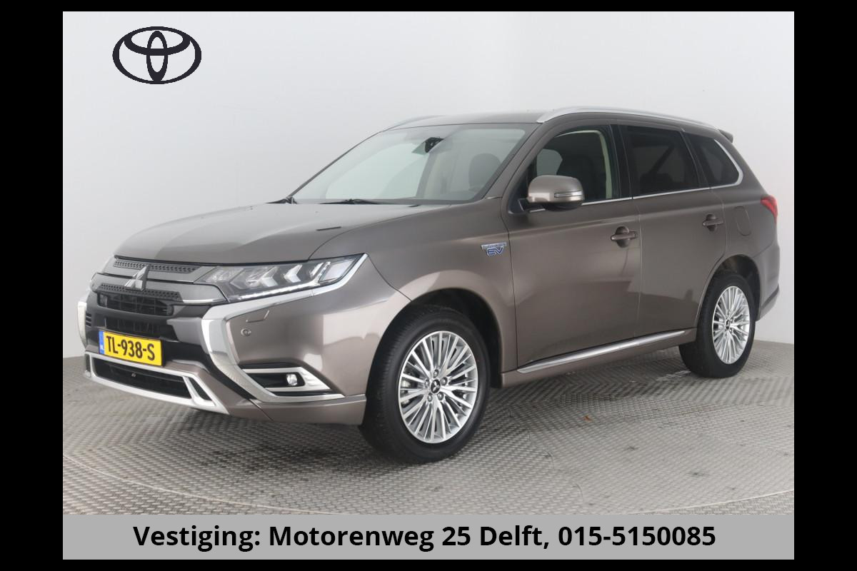 Mitsubishi Outlander 2.4 PHEV INTENSE+ PLUG-IN .SCHUIFDAK STUURVERWARMING.PREMIUM AUDIO. GARANTIE TOT 2028*