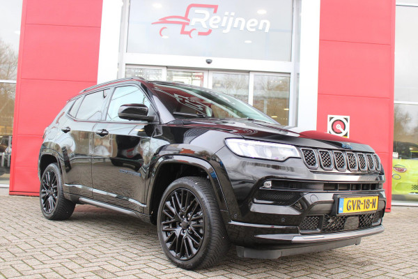 Jeep Compass 4xe SUMMIT 240PK PHEV AUTOMAAT | NAVIGATIE 10,25 "TOUCHSCREEN | APPLE CARPLAY/ANDROID AUTO | 360° CAMERA | DAB+ RADIO | CLIMATE CONTROL | 19"GLOSS BLACK LICHTMETALEN VELGEN | ADAPTIVE / CRUISE CONTROL | DIGITAAL INSTRUMENTENPANEEL | LEDEREN BEKLEDING | STOELVERWARMING / STOELKOELING | ELEKTRISCH VERSTELBARE BESTUURDERSSTOEL MET GEHEUGEN / BIJRIJDERSTOEL ELEKTRISCH VERSTELBAAR | ELEKTRISCH BEDIENBARE ACHTERKLEP | FULL LED KOPLAMPEN | LED MISTLAMPEN / BOCHTVERLICHTING | KEYLESS ENTRY & START | DRAADLOOS LADEN | DRAADLOOS APPLE CARPLAY |