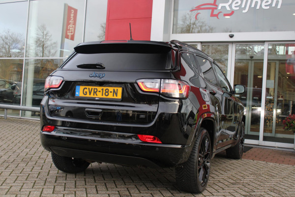 Jeep Compass 4xe SUMMIT 240PK PHEV AUTOMAAT | NAVIGATIE 10,25 "TOUCHSCREEN | APPLE CARPLAY/ANDROID AUTO | 360° CAMERA | DAB+ RADIO | CLIMATE CONTROL | 19"GLOSS BLACK LICHTMETALEN VELGEN | ADAPTIVE / CRUISE CONTROL | DIGITAAL INSTRUMENTENPANEEL | LEDEREN BEKLEDING | STOELVERWARMING / STOELKOELING | ELEKTRISCH VERSTELBARE BESTUURDERSSTOEL MET GEHEUGEN / BIJRIJDERSTOEL ELEKTRISCH VERSTELBAAR | ELEKTRISCH BEDIENBARE ACHTERKLEP | FULL LED KOPLAMPEN | LED MISTLAMPEN / BOCHTVERLICHTING | KEYLESS ENTRY & START | DRAADLOOS LADEN | DRAADLOOS APPLE CARPLAY |