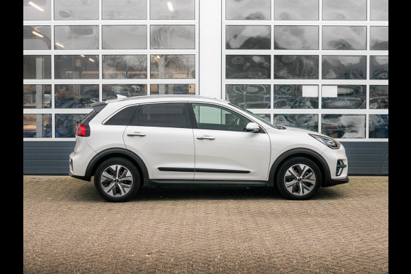 Kia e-Niro DynamicPlusLine 64 kWh Laatste kans! Nu nog  E 2000,00 subsidie!