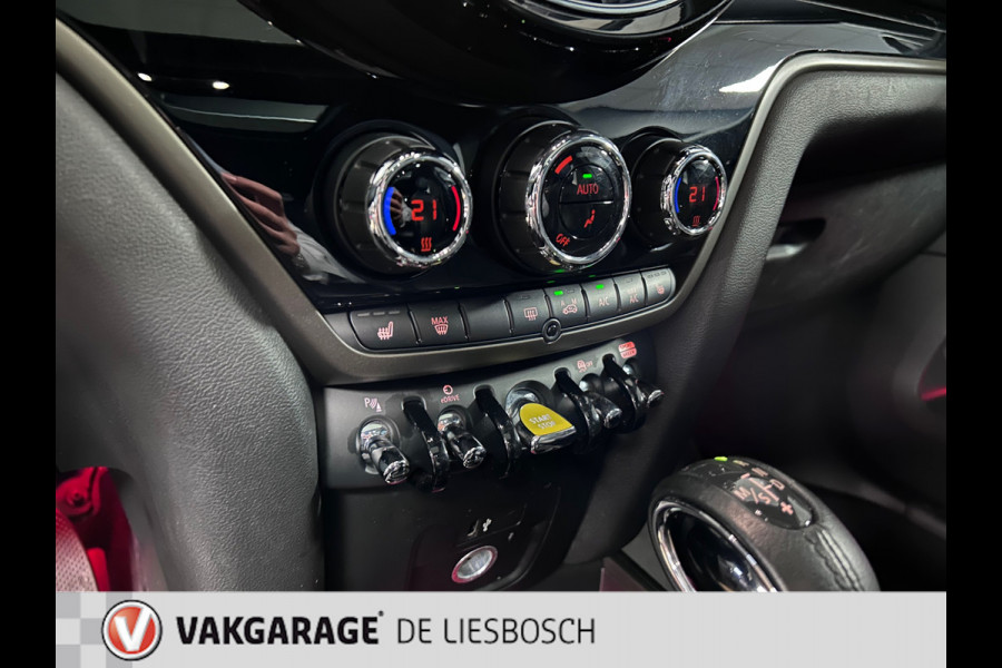 MINI Countryman 2.0 Cooper S E ALL4 Chili / Automaat / Leder / Panorama-dak / Led / stoelverwarming