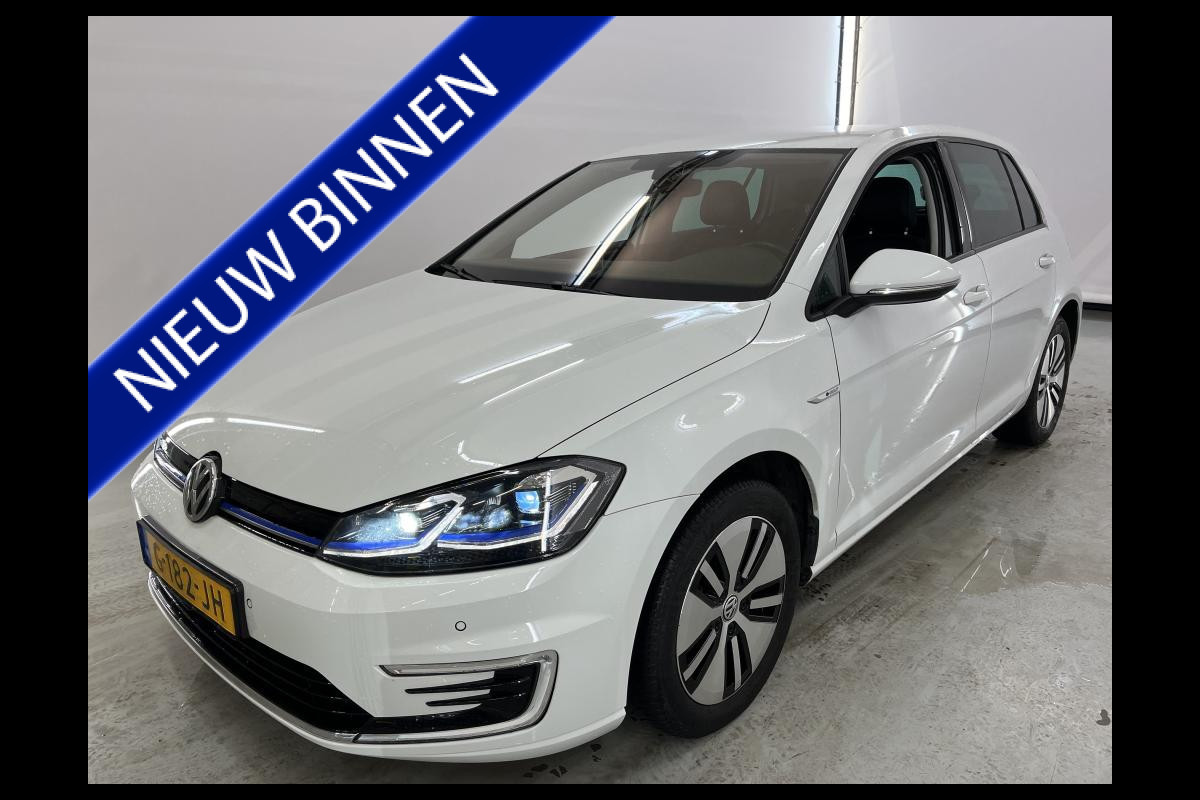 Volkswagen e-Golf e-Golf NL AUTO | VIRTUAL COCKPIT | LEDER | CAMERA | STOELVERW |