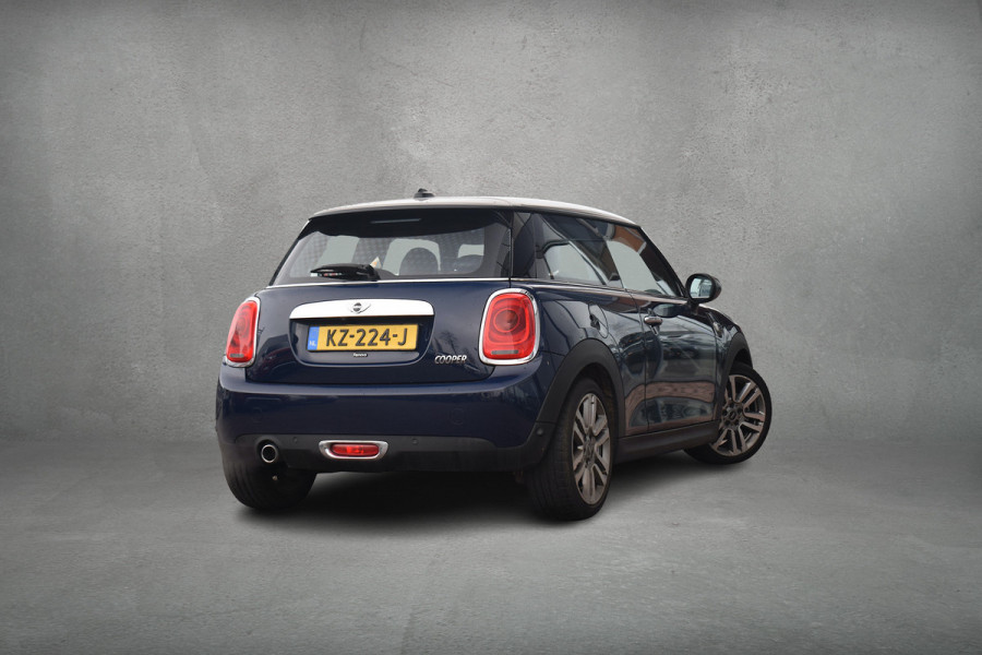 MINI Mini 1.5 Cooper Chili Serious Business | Pano | HUD | Leer | Sportstoelen | Camera