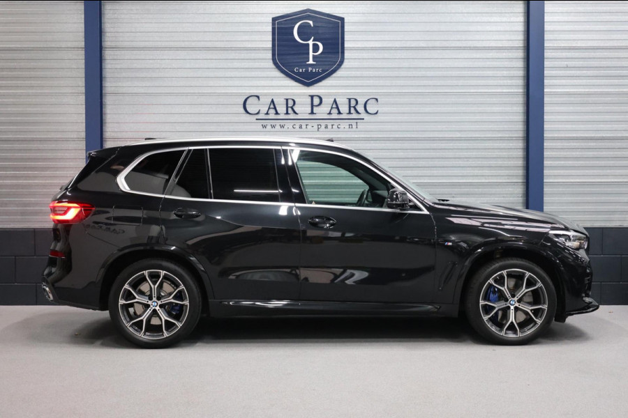 BMW X5 XDrive30d M-sport LED/VIRTUAL/SFEER/LUCHT/PANO/LEER+S.VERWARMING+MEMORY/21" LMV/360 CAM/CRUISE/ECC/12 MND GARANTIE!