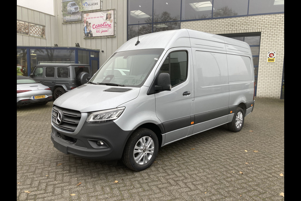 Mercedes-Benz Sprinter 317 CDI L2H2 PRO 3500kg Trekgewicht, Geveerde stoel, LED verlichting