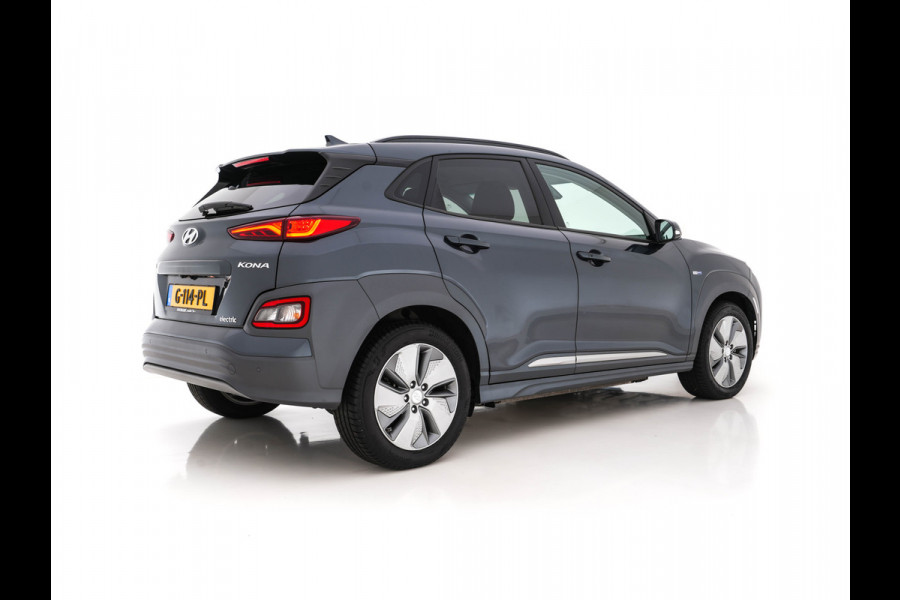 Hyundai Kona EV Fashion 64 kWh (INCL-BTW) Aut.*KRELL-AUDIO | HEAD-UP | NAVI-FULLMAP | KEYLESS | SHIFT-PADDLES | LANE-ASSIST | CAMERA | DAB | ECC | PDC | ADAPTIVE-CRUISE | COMFORT-SEATS | 17"ALU*