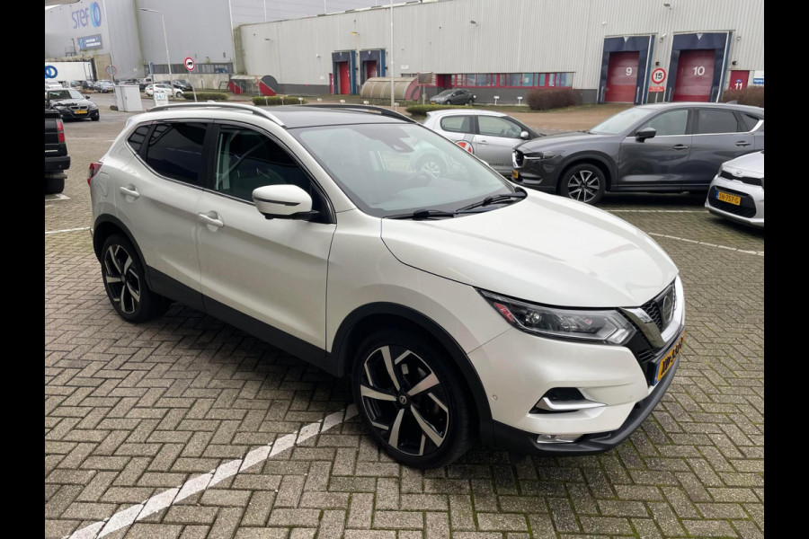 Nissan QASHQAI 1.2 Tekna / 360 camera / panoramadak / trekhaak