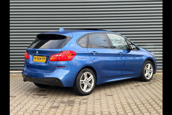 BMW 2 Serie Active Tourer 225xe iPerformance M-Sport Plug in Hybrid Dealer O.H. PHEV | Panodak | Adaptive Cruise | Head-up display | Camera | Lederen Sportstoelen |