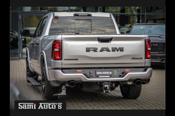 Dodge Ram 2025 NIGHT PREMIUM | BOM VOL + 14.4 INCH SCHERM | LUCHTVERING | HUD | HURRICAN 420PK 636 Nm | PRIJS MET LPG EN COVER EN GARANTIE DUBBELE CABINE | PICK UP | 5 PERSOONS | DC | GRIJSKENTEKEN | VOORRAAD NR 2215 - 4984