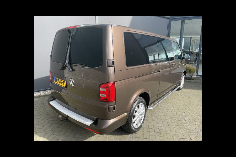 Volkswagen Transporter 2.0 TDI L2H1 30 DC Bulli Airco - Cruise control - Parksensoren V+A - Navigatie - Apple Carplay/Android auto - Radio/CD/Bluetooth - Multfunctioneel Stuurwiel - Mistlampen - LMV - Trekhaak - CD+AB - Ramen E-VZ - Spiege