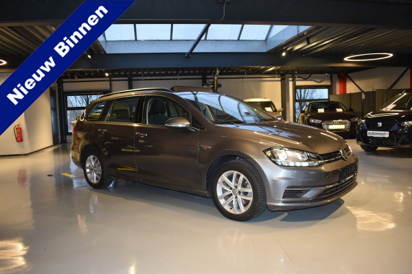 Volkswagen GOLF Variant 1.0 TSI Highline Automaat Panorama