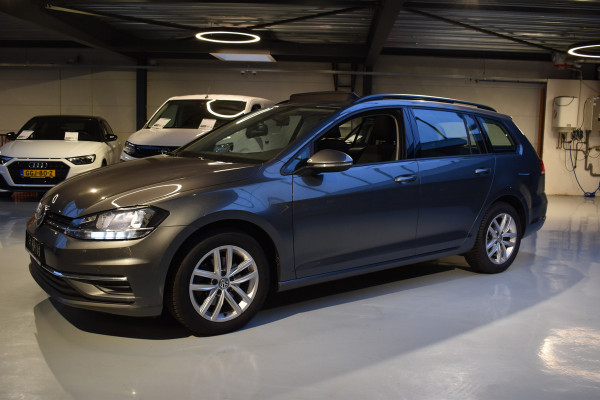 Volkswagen GOLF Variant 1.0 TSI Highline Automaat Panorama