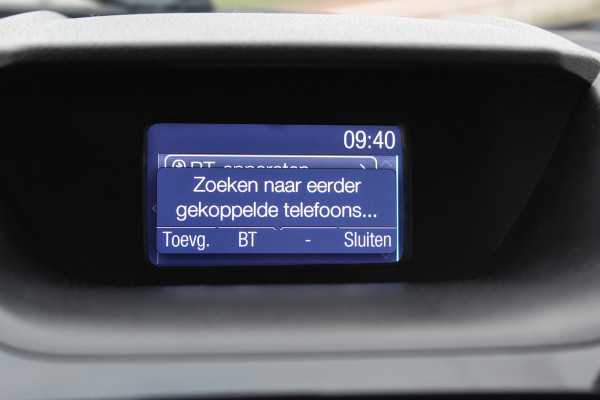 Ford EcoSport 1.0 EcoBoost Titanium ,125pk Climate control , Cruise control , Bluetooth , Stoelverwarming Hoge zit, Voorruitverwarming