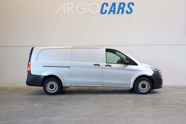 Mercedes-Benz Vito 116 CDI AUTOMAAT CLIMA TREKHAAK GRIJS DUBBELE SCHUIF/ACHTERDEUREN PDC CRUISE CONTROL LEASE V/A € 144,- P.M.