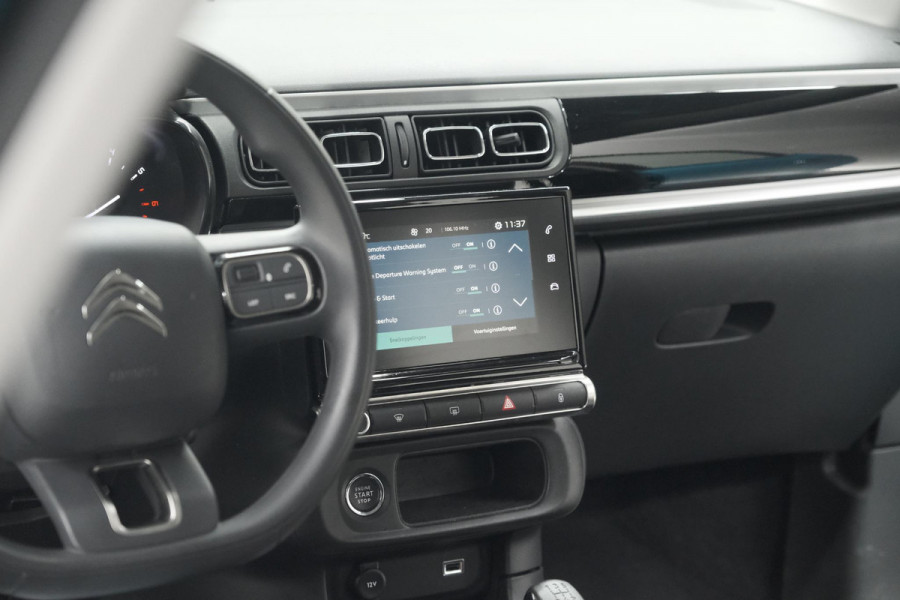 Citroën C3 PureTech 82 Shine | Apple Carplay | Parkeersensoren | Stoelverwarming | 16 Inch Velgen