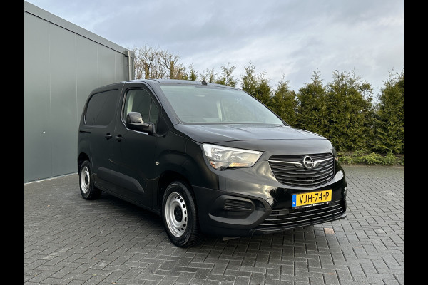 Opel Combo 1.5D 102 PK Edition / 1e EIG. / 2x SCHUIFDEUR / INRICHTING / AIRCO / CRUISE / CARPLAY