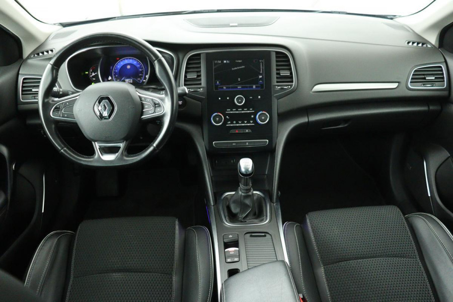 Renault Mégane 1.3 TCe Bose | Trekhaak | Carplay | Navigatie | Half leder | Climate control | Keyless | PDC | Cruise control | Bose Sound