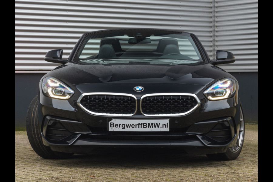 BMW Z4 Roadster sDrive20i - Navigatie - Bluetooth - Leder - Stoelverwarming - Hifi