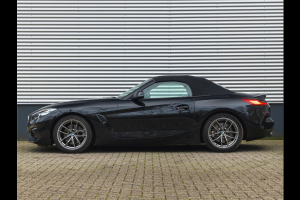 BMW Z4 Roadster sDrive20i - Navigatie - Bluetooth - Leder - Stoelverwarming - Hifi