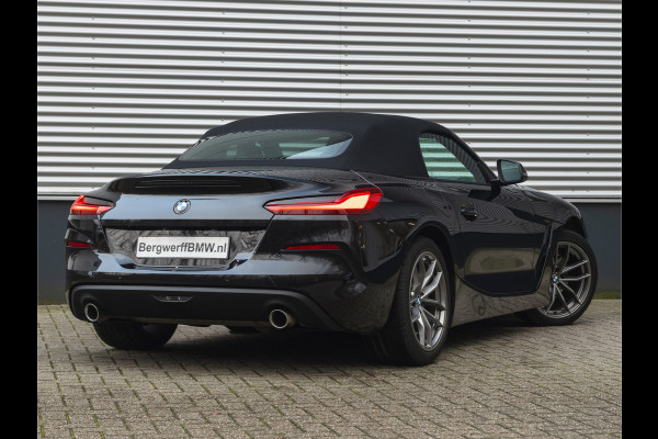 BMW Z4 Roadster sDrive20i - Navigatie - Bluetooth - Leder - Stoelverwarming - Hifi