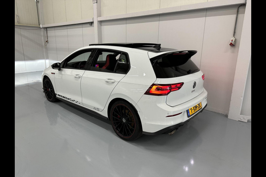 Volkswagen Golf 2.0 TSI GTI Clubsport 45 Edition Bomvol Akrapovic