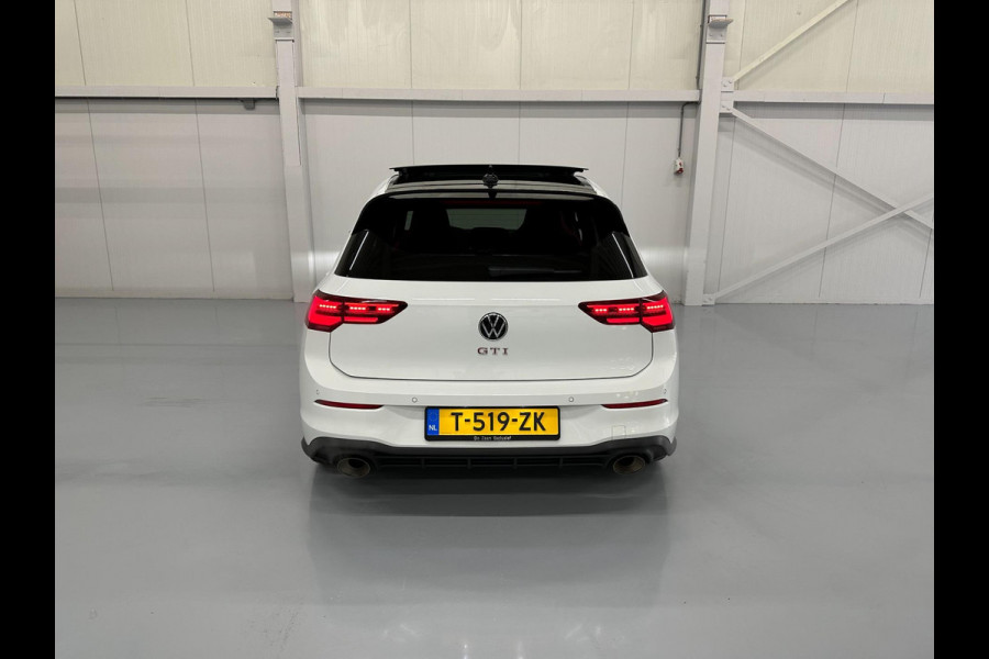 Volkswagen Golf 2.0 TSI GTI Clubsport 45 Edition Bomvol Akrapovic