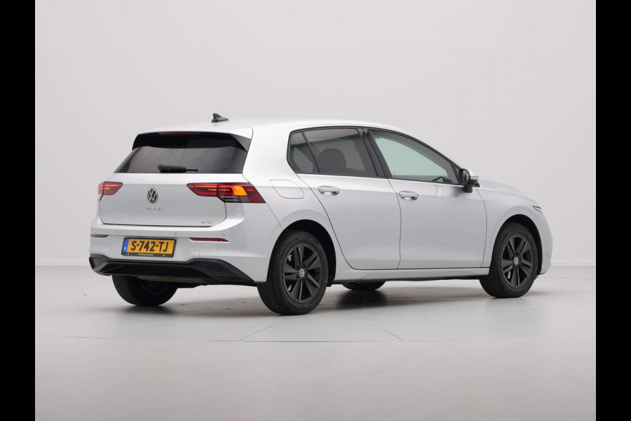 Volkswagen Golf 1.0 eTSI 110pk DSG Life Navigatie Pdc Acc Clima Demo RV