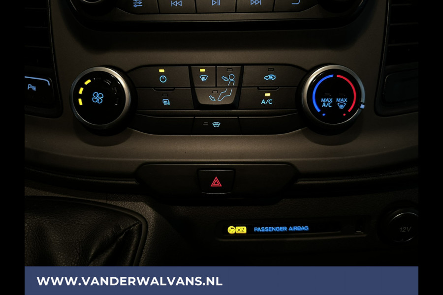 Ford Transit Custom 2.0 TDCI 131pk L2H1 Euro6 Airco | Camera | LED | Cruisecontrol | 2800kg Trekvermogen Parkeersensoren, Verwarmde voorruit, Bijrijdersbank