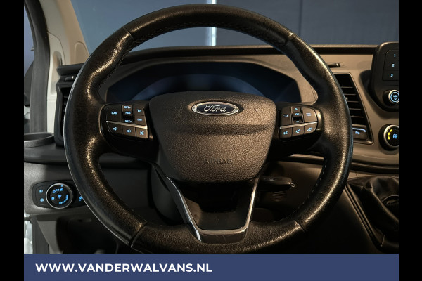 Ford Transit Custom 2.0 TDCI 131pk L2H1 Euro6 Airco | Camera | LED | Cruisecontrol | 2800kg Trekvermogen Parkeersensoren, Verwarmde voorruit, Bijrijdersbank