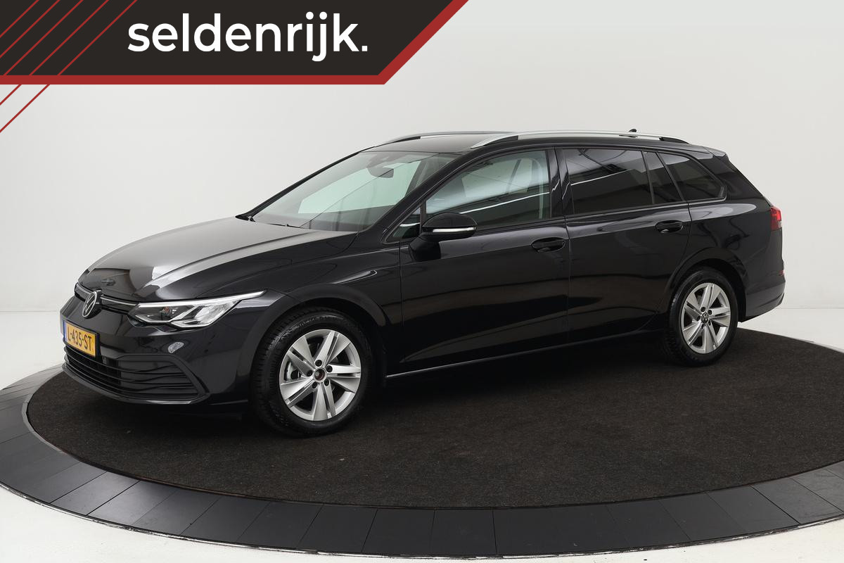 Volkswagen Golf 1.0 eTSI Life | Trekhaak | Camera | Adaptive cruise | Full LED | Carplay | Sfeerverlichting | Climate control | Getint glas