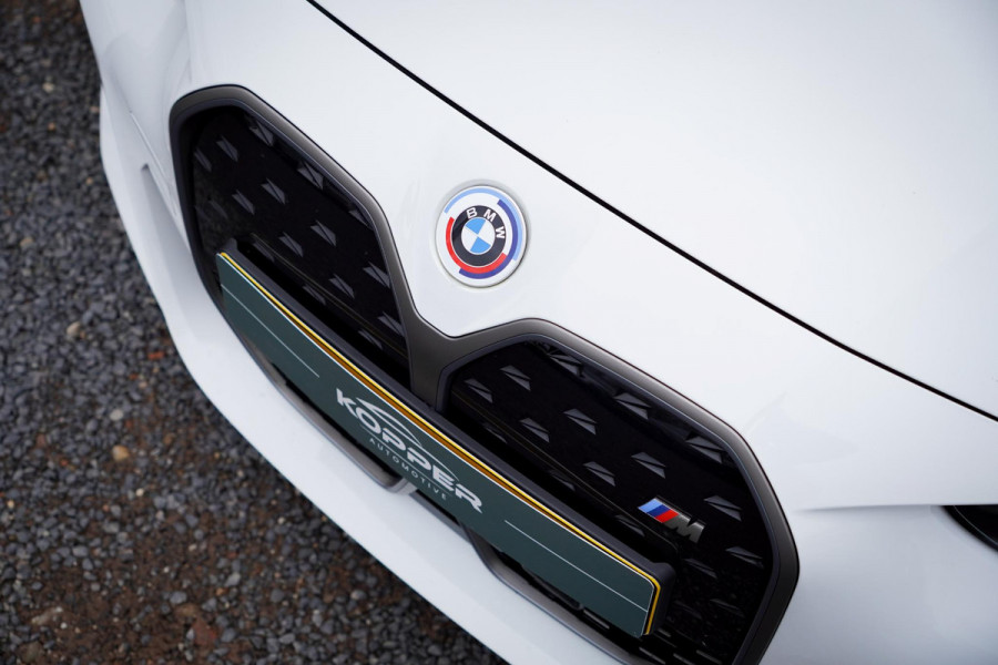 BMW i4 M50 84 kWh / Trekhaak Elektrisch / M-Sport / Incl BTW