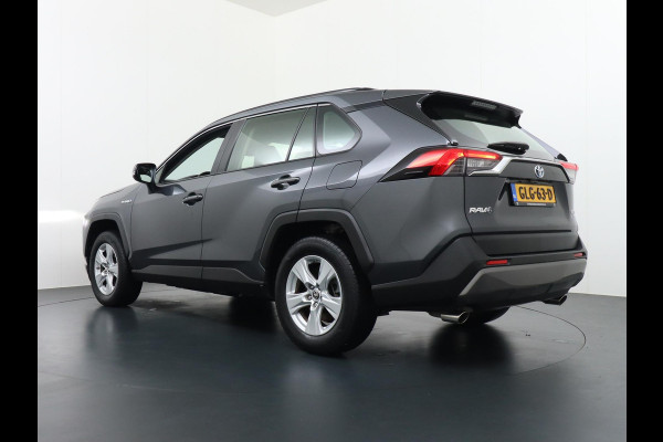 Toyota RAV4 2.5 Hybrid AWD Style VAN 35.900 VOOR 33.877 UW EINDEJAARSVOORDEEL: 2.023 | CAMERA | ELEK. KOFFER | CLIMA