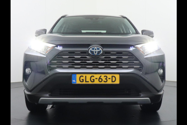 Toyota RAV4 2.5 Hybrid AWD Style VAN 35.900 VOOR 33.877 UW EINDEJAARSVOORDEEL: 2.023 | CAMERA | ELEK. KOFFER | CLIMA